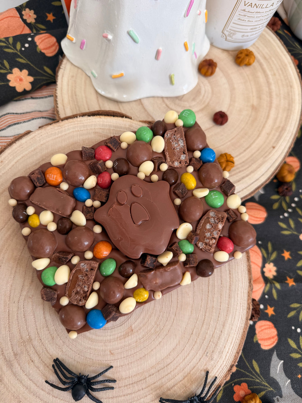 Biscoff boo slab